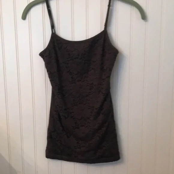 Aeropostale Bundle of 4 Tank  Tops size S-XS - Picture 4 of 7